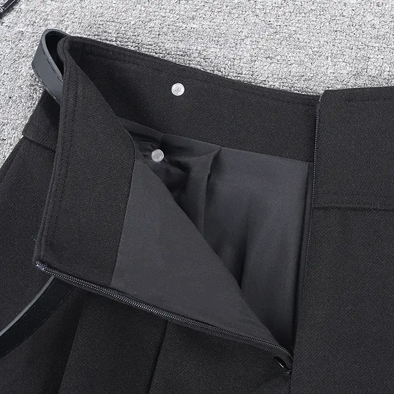 Maillard Woolen Pleated Skirt with Belt — feature 6