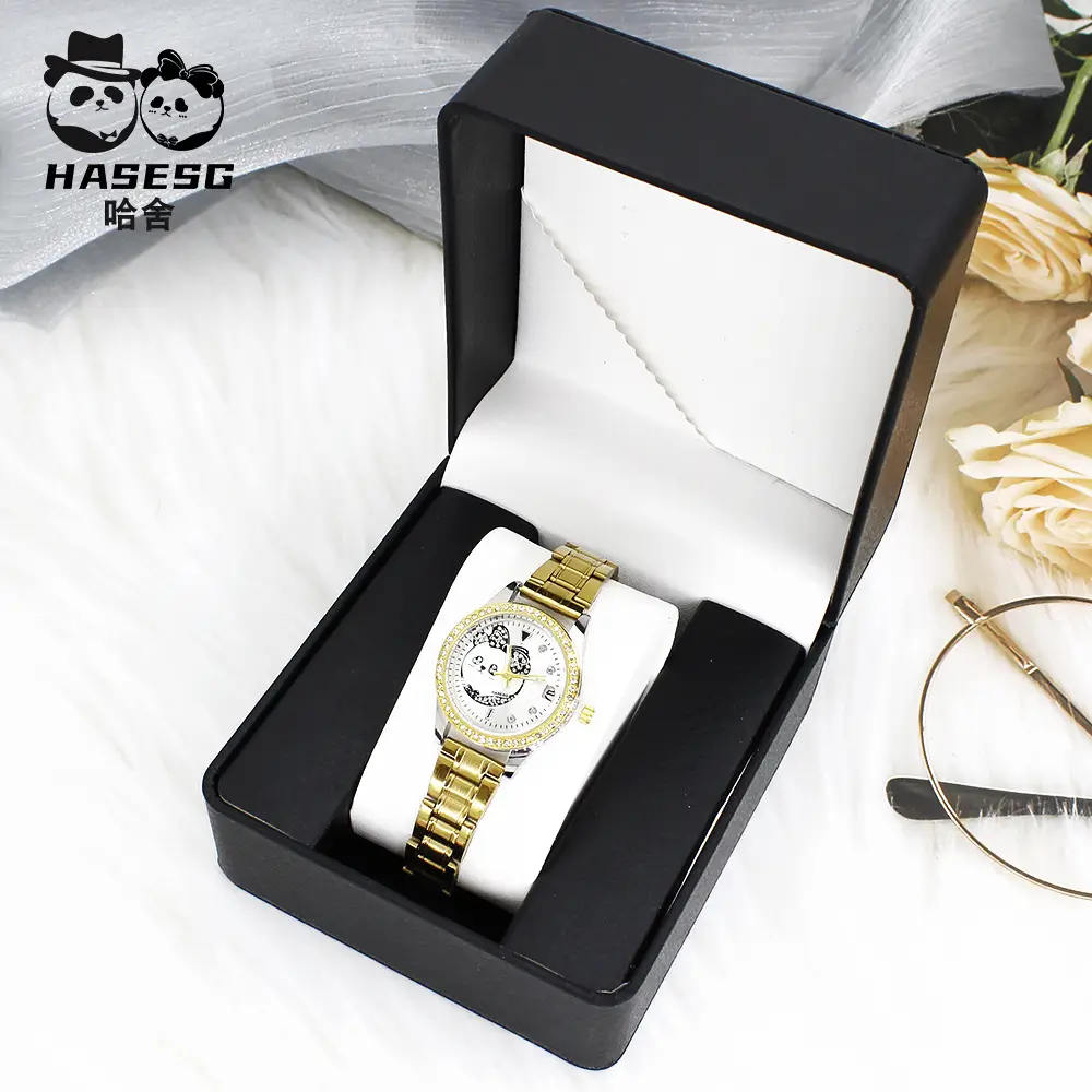 Women's Diamond-Embedded Quartz Watch with Gold Band - Image 11