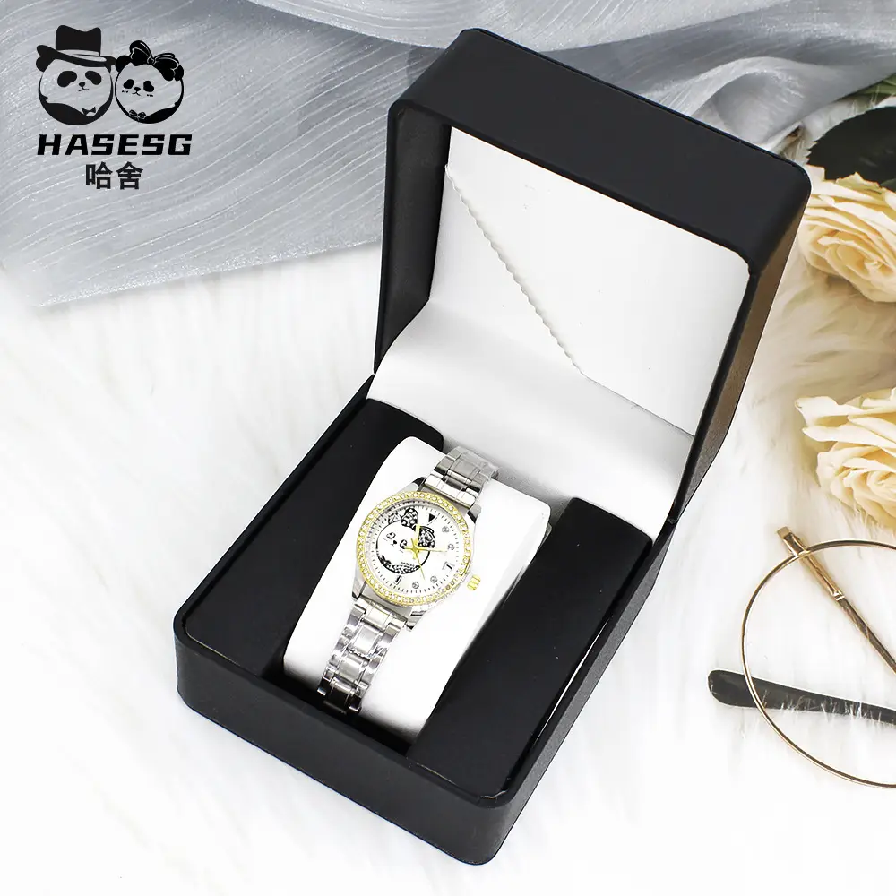 Women's Diamond-Embedded Quartz Watch with Gold Band - Image 7