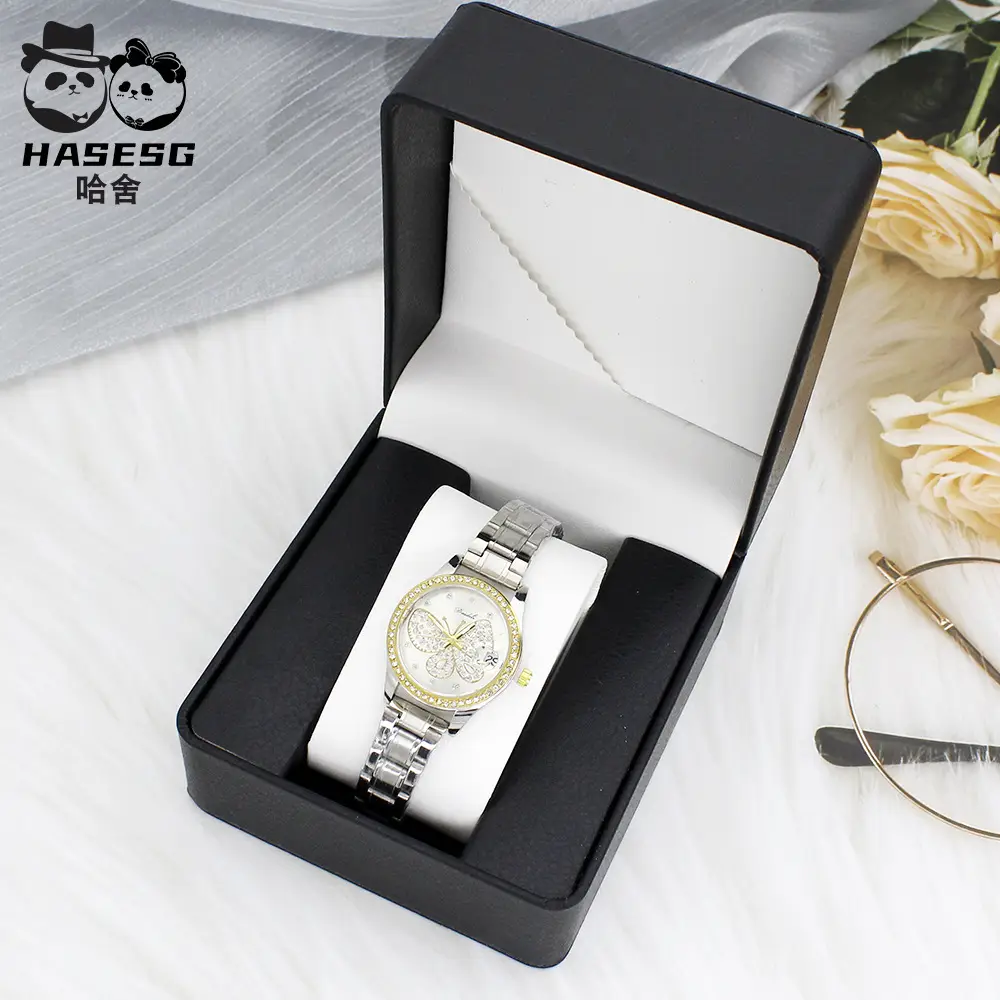 Luxury Butterfly Diamond Women's Quartz Watch Gold Chain - Image 7