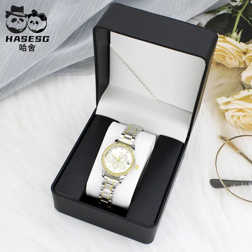 Luxury Butterfly Diamond Women's Quartz Watch Gold Chain - Image 9