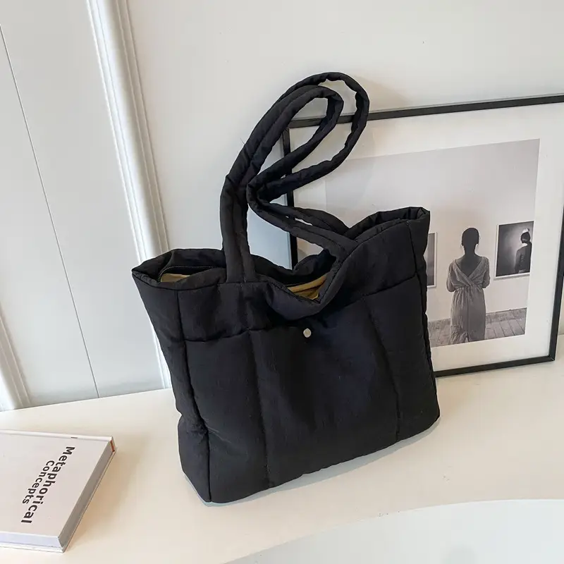 Rhombus Down Bag Black Large Capacity Cotton Shoulder Bag — feature 1