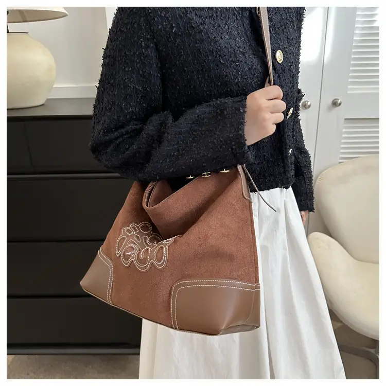 Retro Brown Shoulder Tote Bag for Women 2023 — feature 14