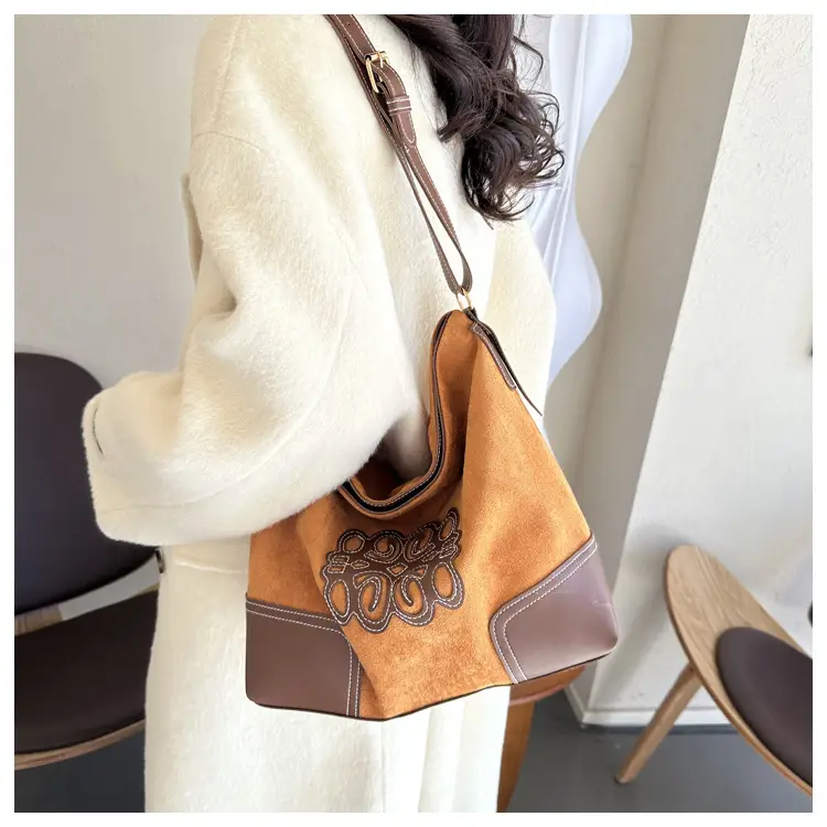 Retro Brown Shoulder Tote Bag for Women 2023 — feature 9