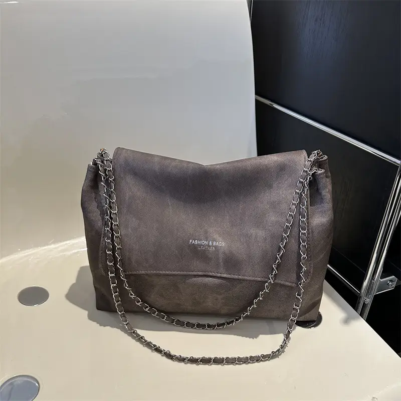 Grey Chain Shoulder Bag for Women 2023 Winter - Image 2