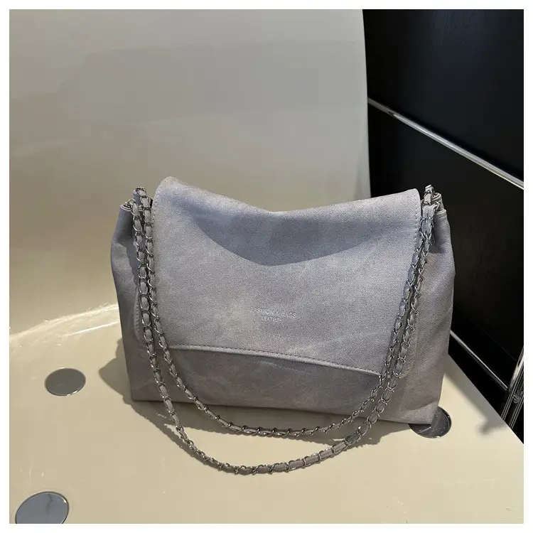 Grey Chain Shoulder Bag for Women 2023 Winter — feature 26