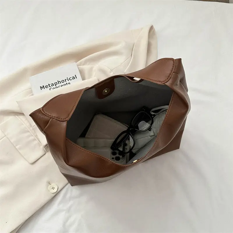 Large Capacity Leather Tote Bag for Women Autumn 2023 - Image 6