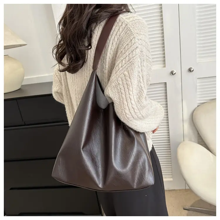 Large Capacity Leather Tote Bag for Women Autumn 2023 — feature 13