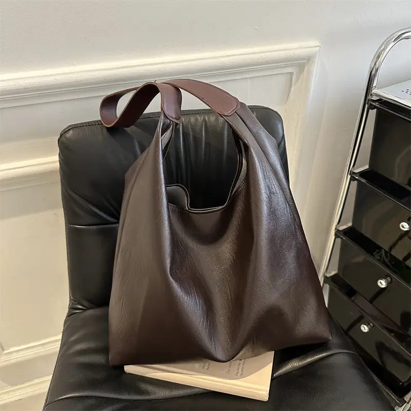 Large Capacity Leather Tote Bag for Women Autumn 2023 - Image 3