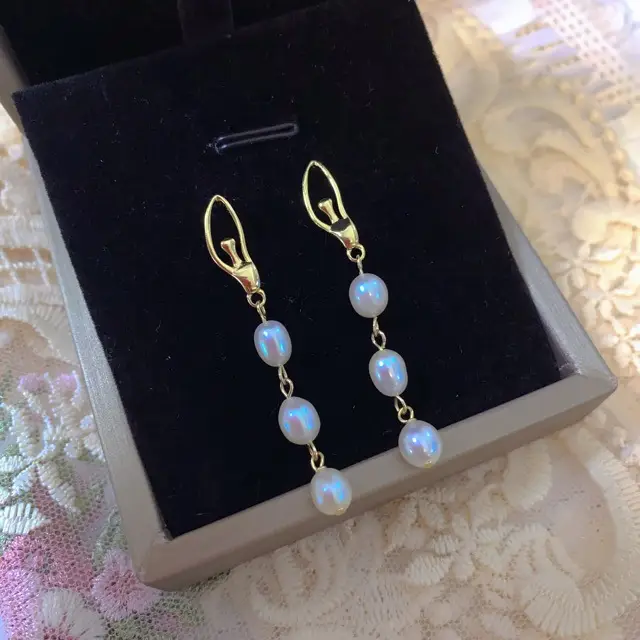 Ballet Girl's Pearl Earrings Silver Pin Korean Style - Image 3
