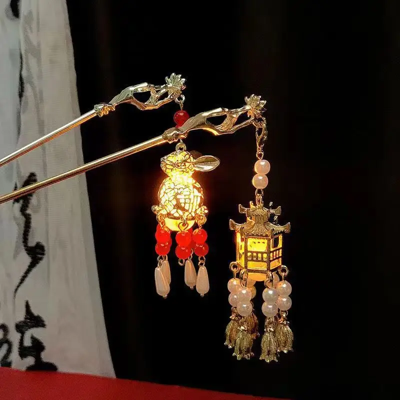 Ancient Hanfu Hairpin with Tassel Lamp Design — feature 12