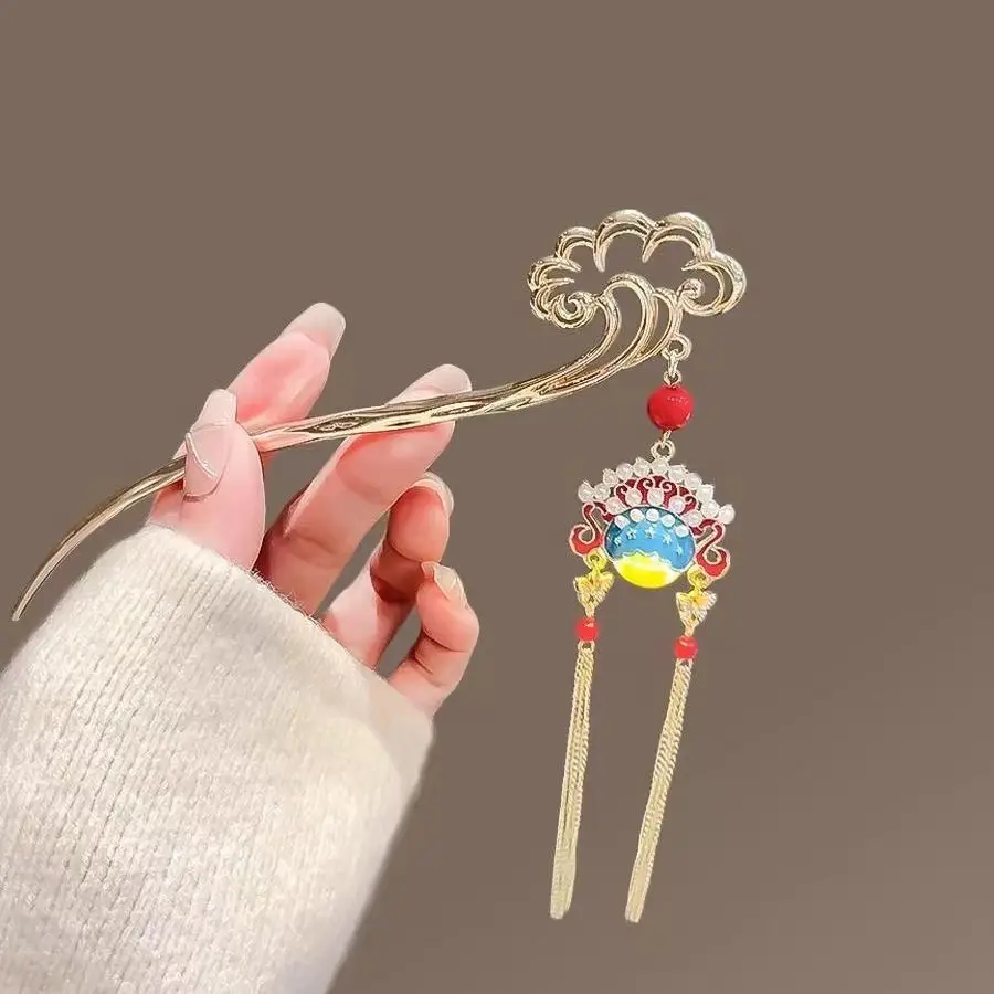 Ancient Hanfu Hairpin with Tassel Lamp Design — feature 18