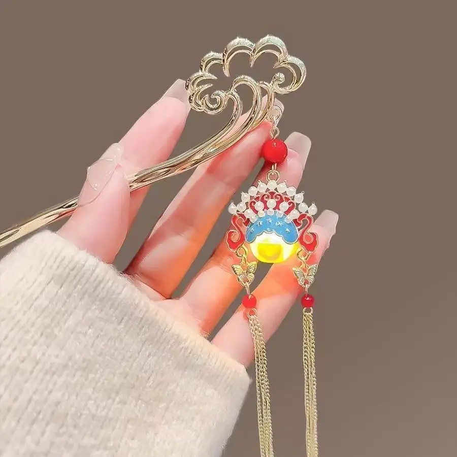 Ancient Hanfu Hairpin with Tassel Lamp Design — feature 19