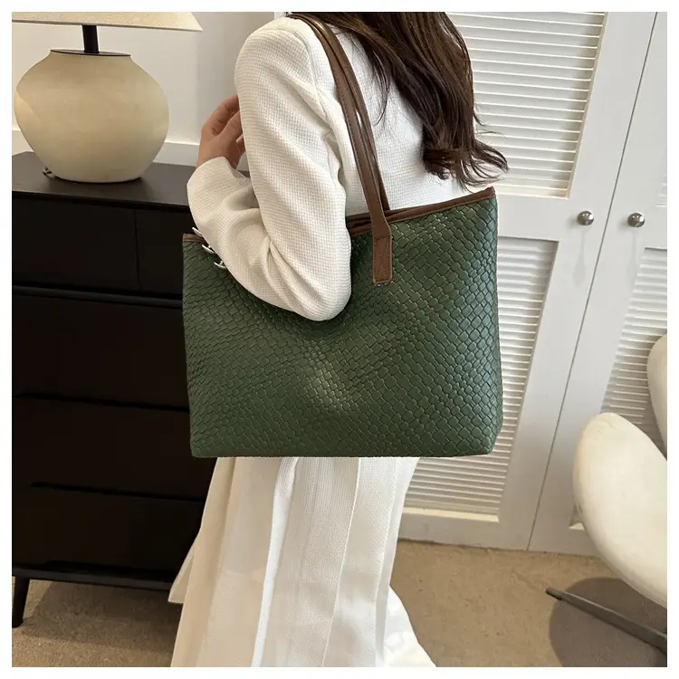 Korean Style Textured Green Shoulder Bag for Women — feature 16