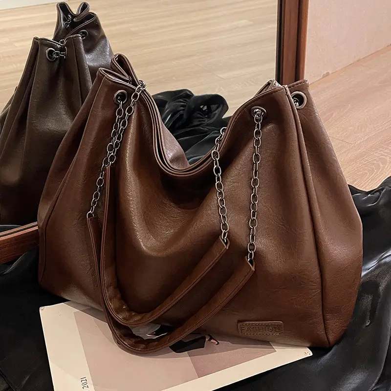 Black Leather Chain Shoulder Bag for Women