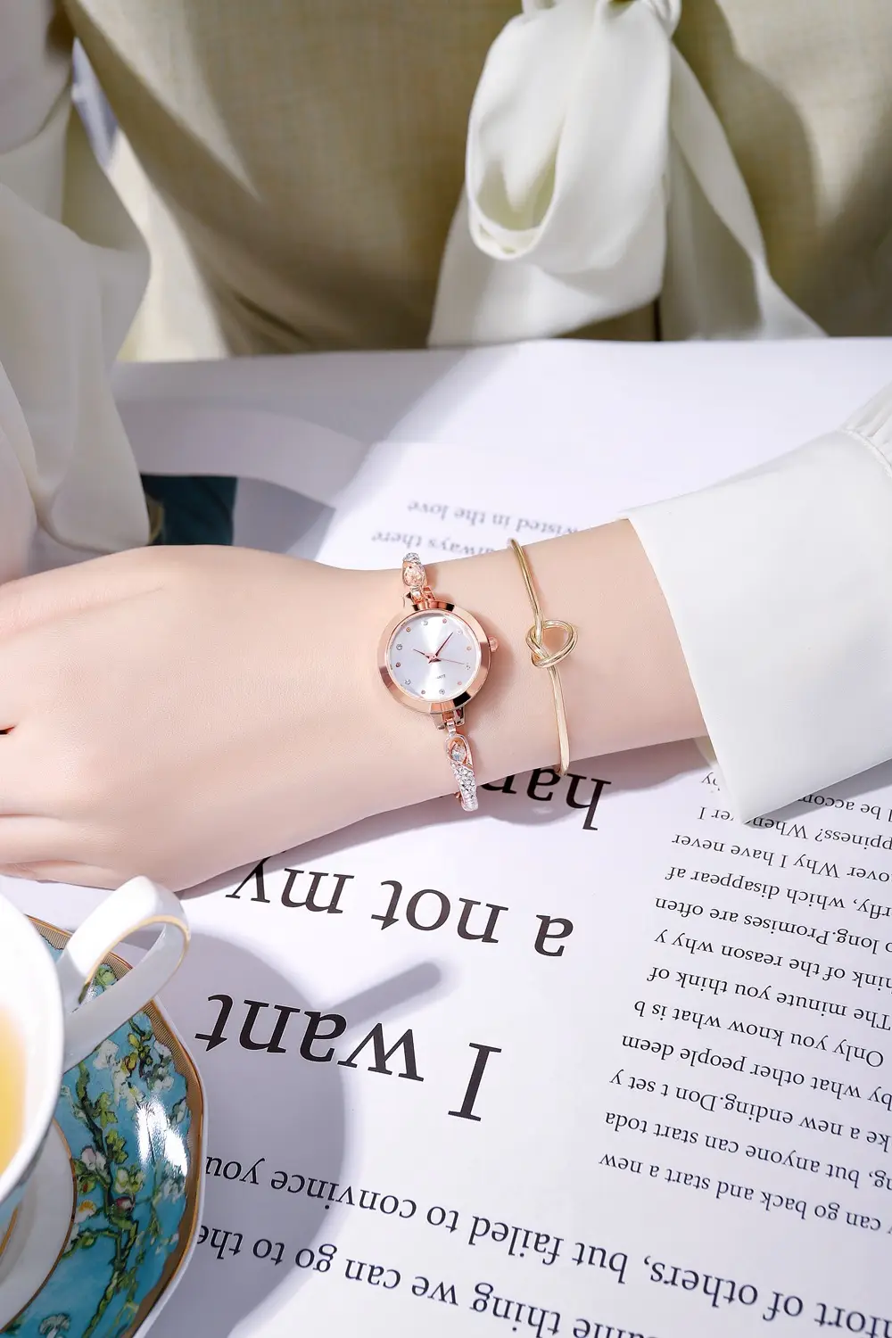 Elegant Rose Gold Women's Bracelet Watch with Crystal Drop — feature 7