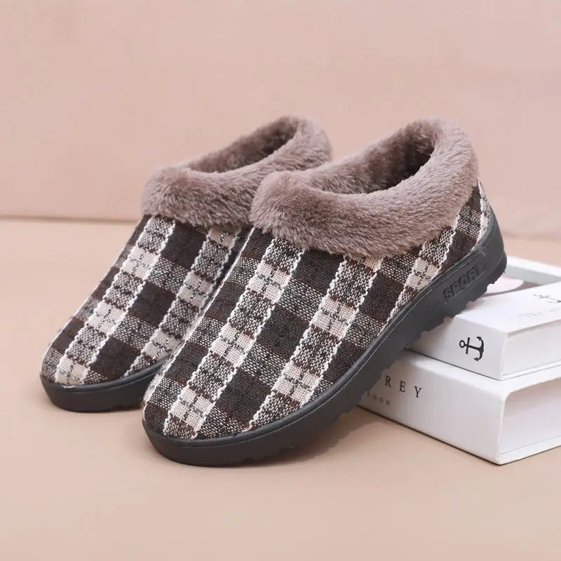 Winter New Warm fleece-lined Cotton Shoes Women's Cotton Slippers Home Non-slip Comfortable Soft Sole Middle-aged and Elderly Moms Shoes Slippers - Image 6