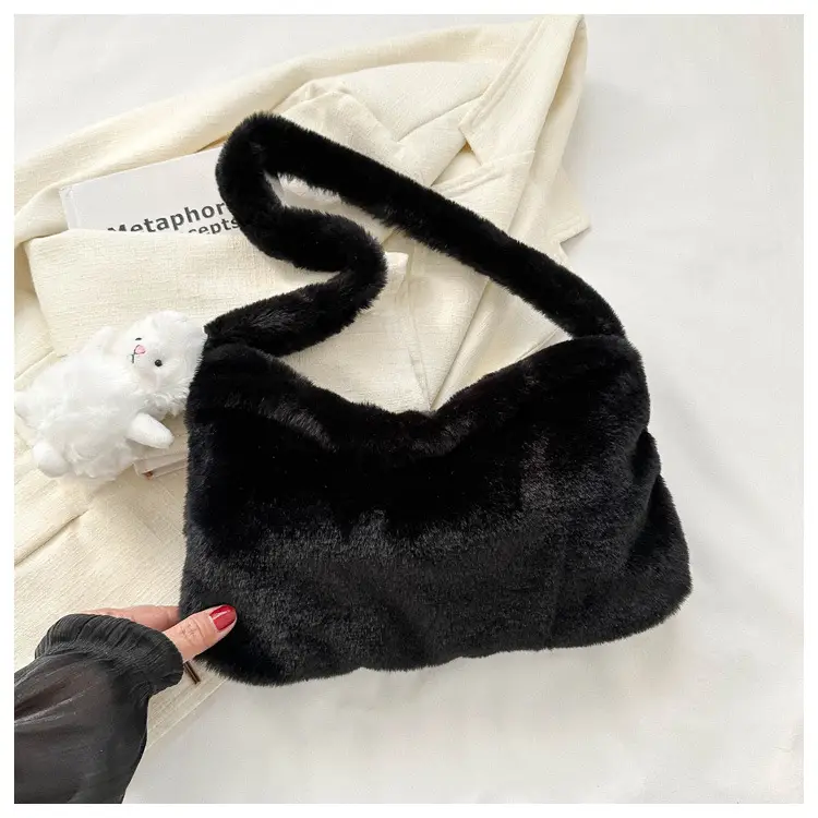 Black Plush Shoulder Bag for Women 2023 — feature 20