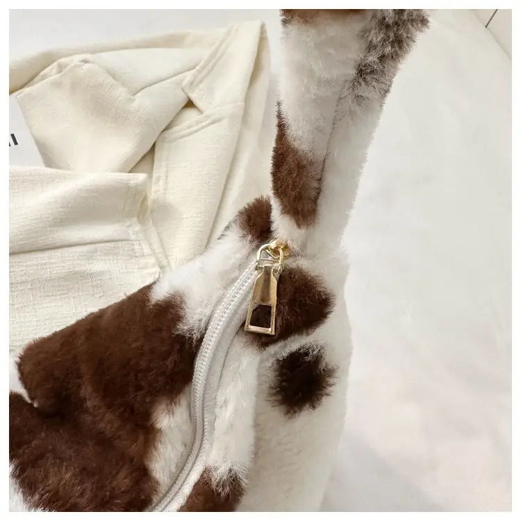 Black Plush Shoulder Bag for Women 2023 — feature 34