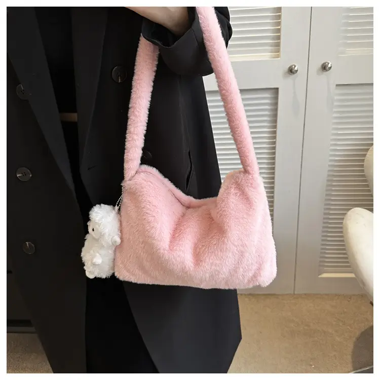 Black Plush Shoulder Bag for Women 2023 — feature 44