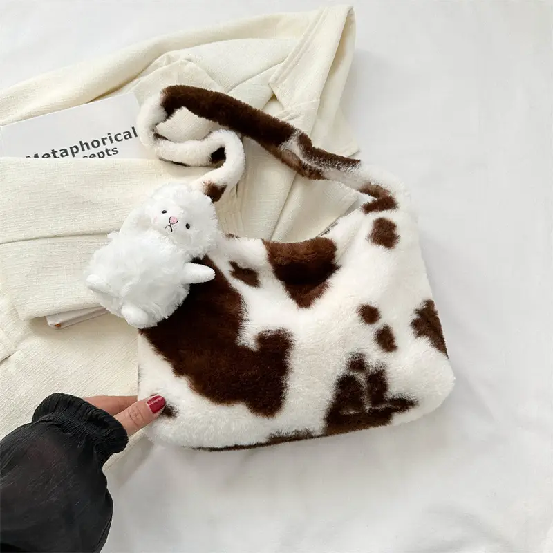 Black Plush Shoulder Bag for Women 2023