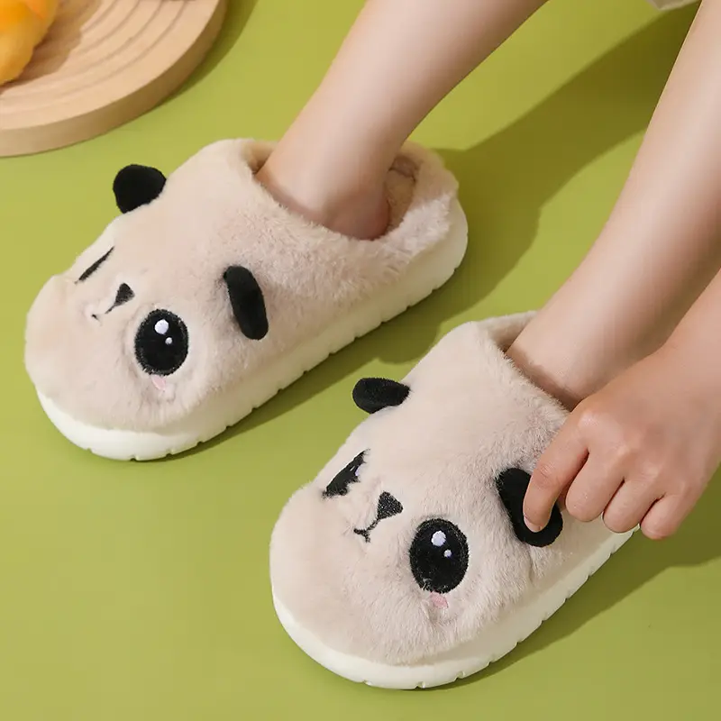 Cross-Border Wholesale Cute Children's Slippers with Thickened Heel, Warm Indoor Baby Cotton Slippers, Non-Slip Autumn and Winter Slippers for Girls