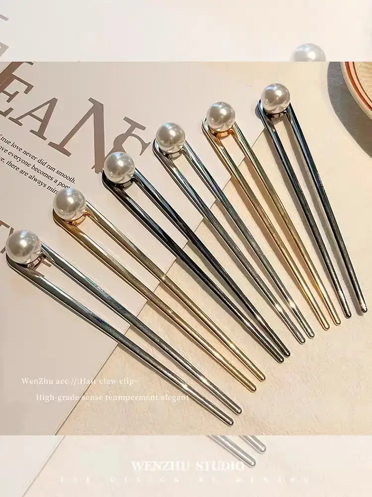Pearl U-Shaped Hairpin with Double Plug — feature 6