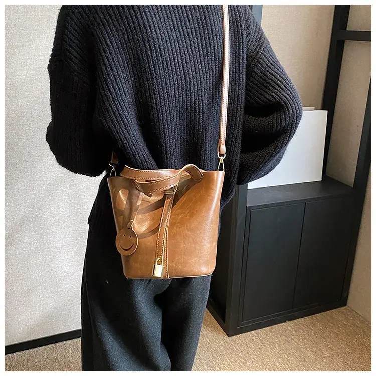 Black Leather Shoulder Crossbody Bag for Women 2026 — feature 28