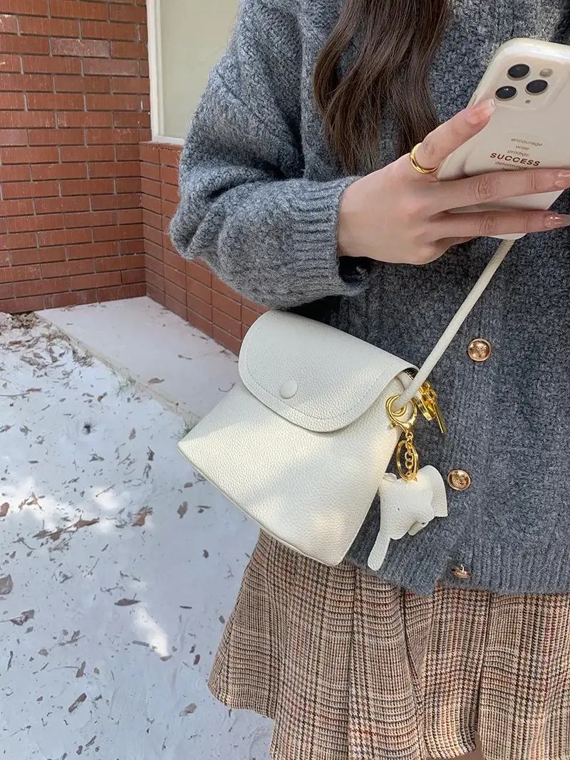 Women Retro Phone Bag Tan Shoulder Crossbody 2026 - Image 2