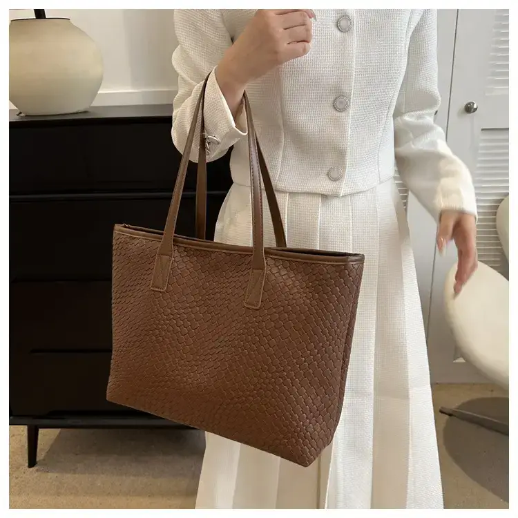 Retro Korean Style Woven Stitching Tote Bag for Women — feature 14