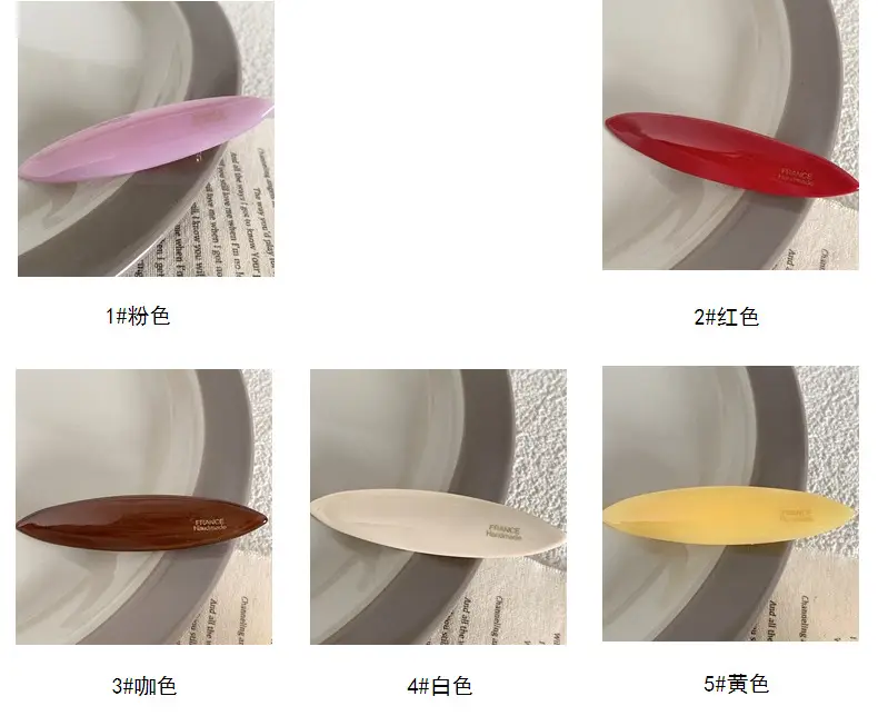 Red French Retro Hair Clip with Gold Label — feature 7