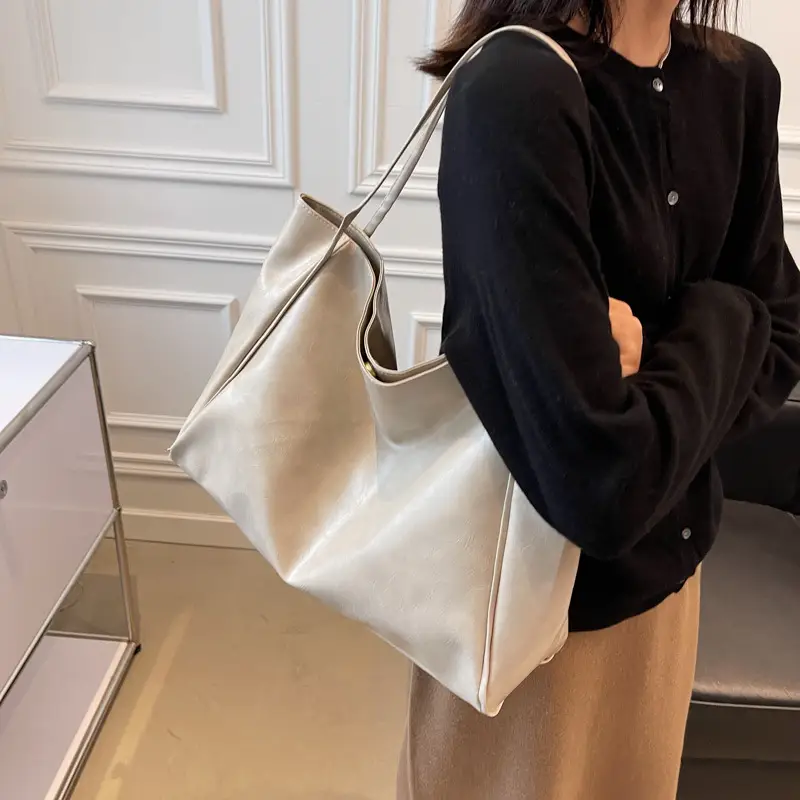 Solid color bag for women 2023 autumn new European and American Retro Fashion Tote Bag glossy large capacity commuter shoulder bag - Image 8