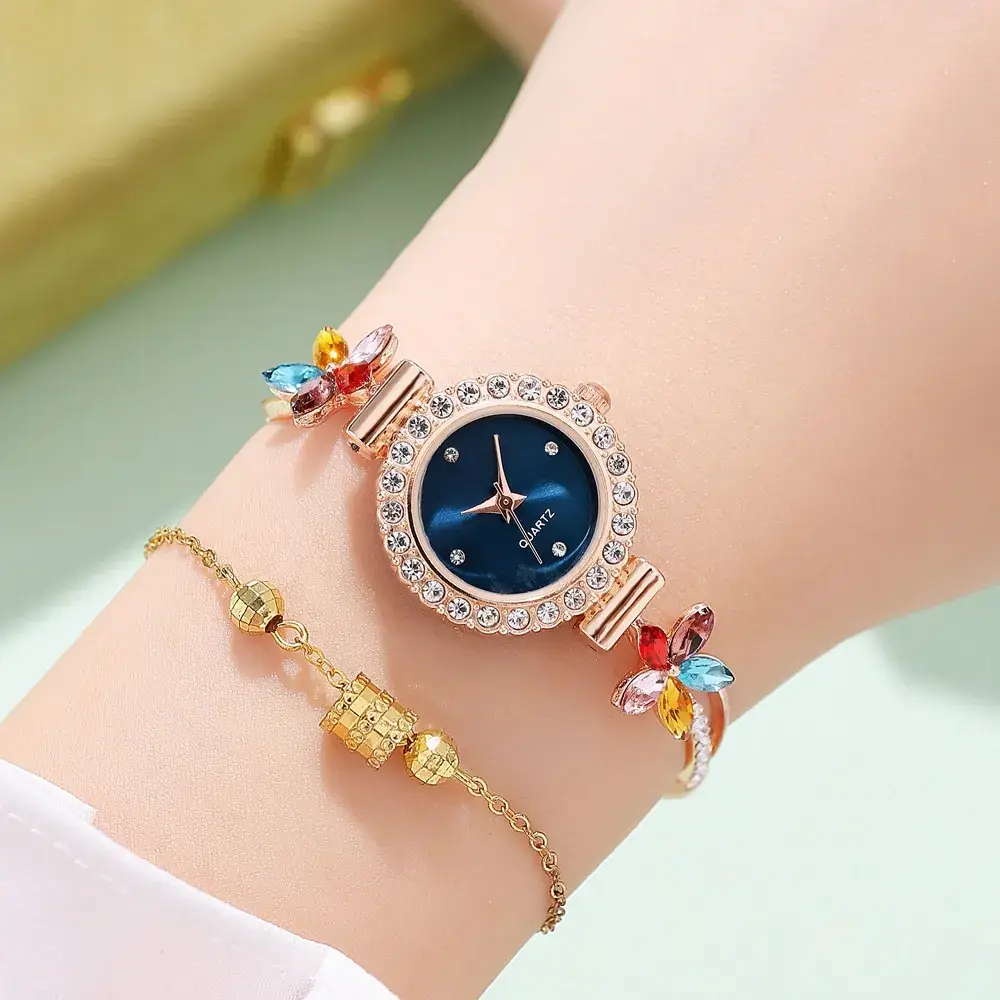 Women's Cross-Border Diamond Petal Bracelet Watch Set - Image 2