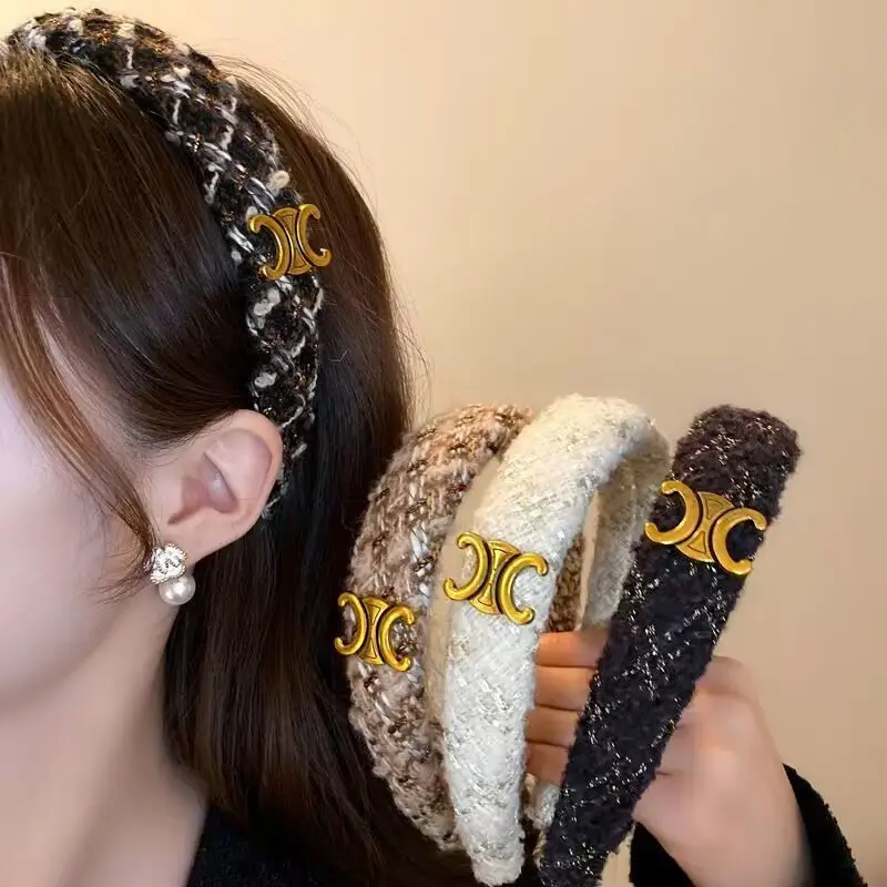 French Retro Wool Knitted Letter Headband 2023