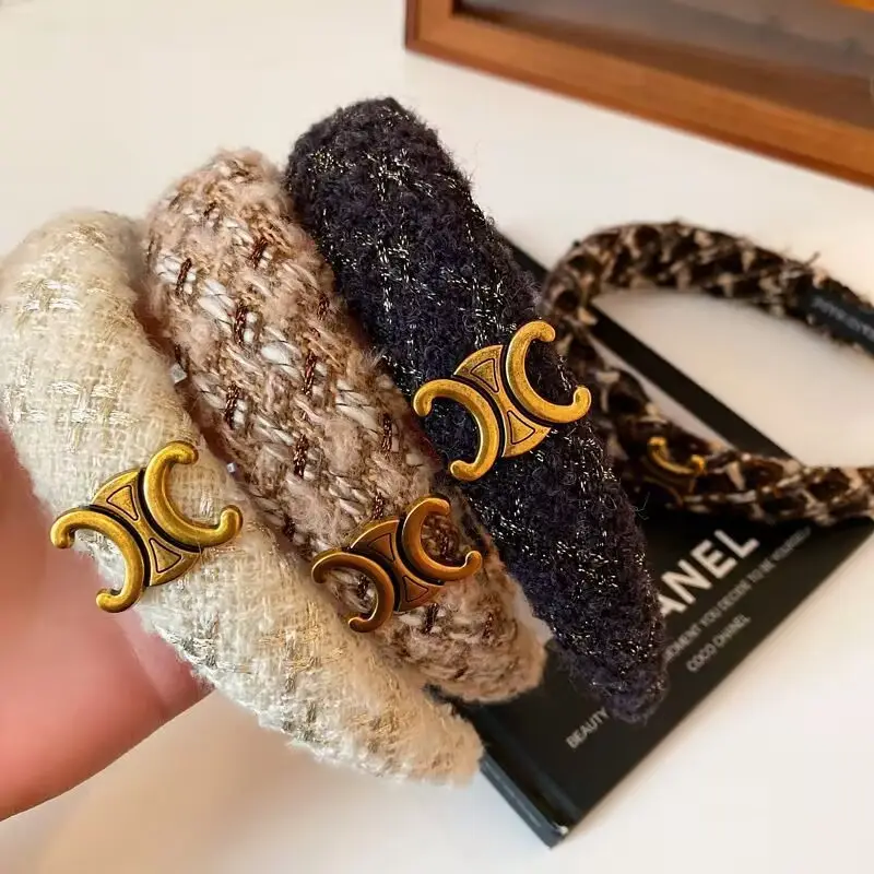 French Retro Wool Knitted Letter Headband 2023
