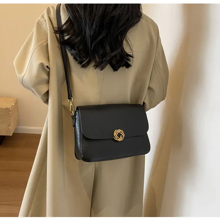 Women's Brown Leather Crossbody Bag with Chain Strap — feature 18