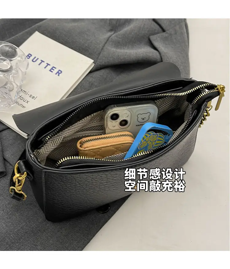 Women's Brown Leather Crossbody Bag with Chain Strap — feature 8