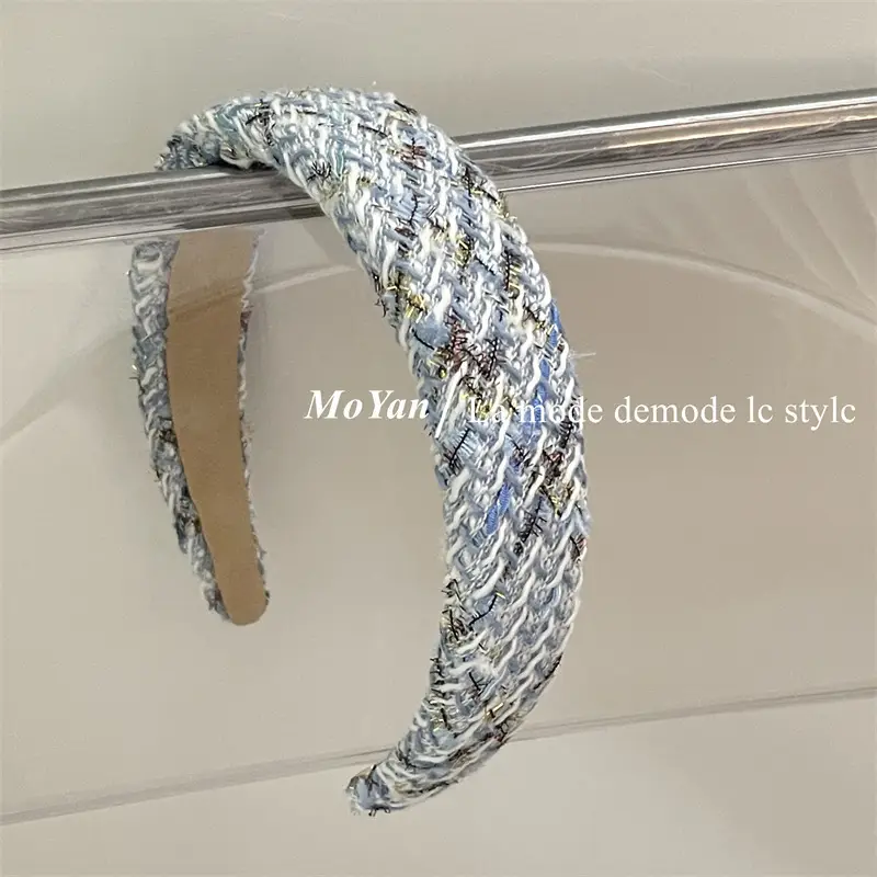Women's Wool Textured Headband for Winter Outings - Image 2