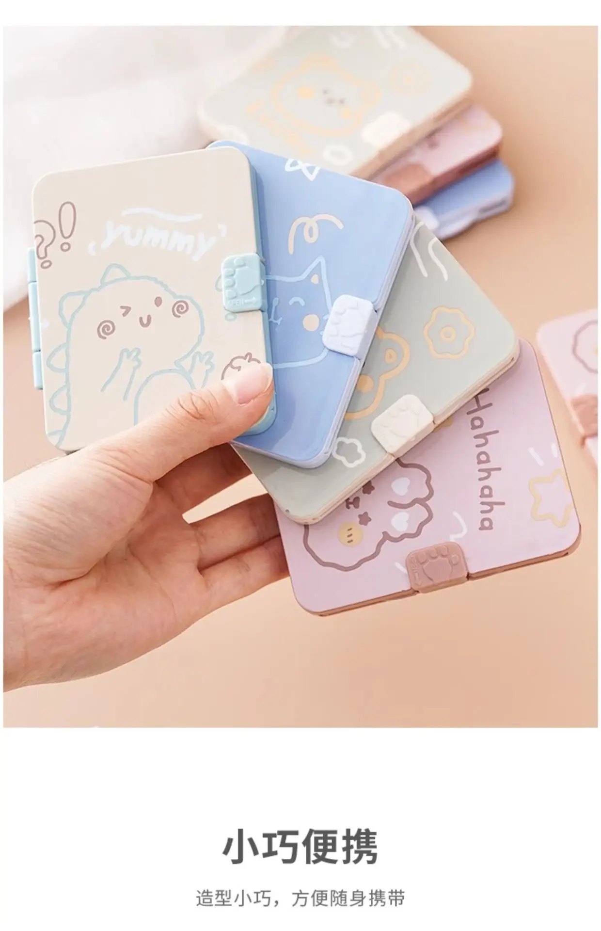 Creative Carry-On Mini Mirror Comb for Outdoor Use — feature 11
