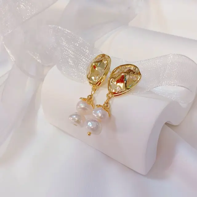 Japanese Korean Geometric Pearl Earrings Gold Plated - Image 3