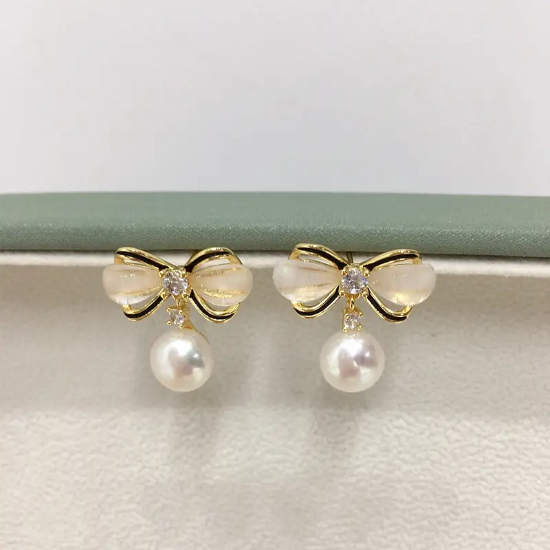 Sweet Bow Smart Pearl Earrings for Women — feature 3