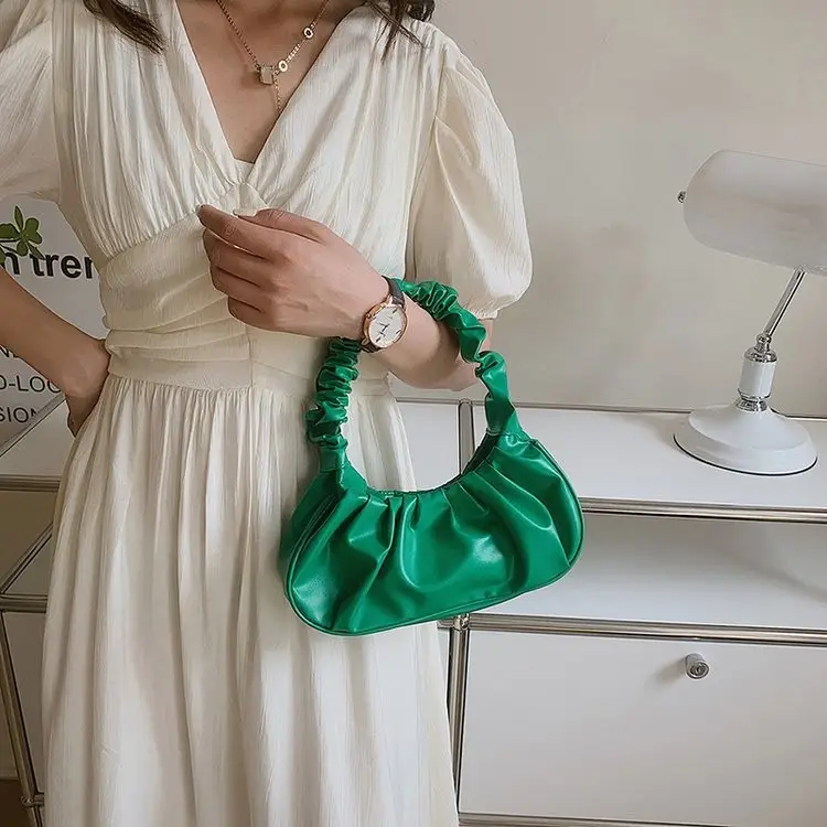 Red Ruffled Shoulder Bag for Women 2023 — feature 18
