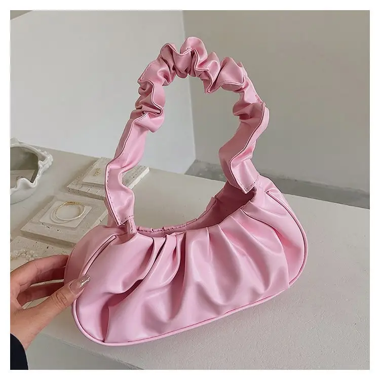 Red Ruffled Shoulder Bag for Women 2023 — feature 28