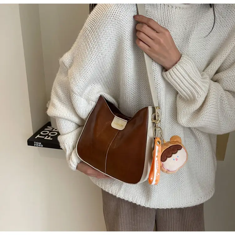 Soft Leather Shoulder Bag for Women 2023 Winter Style — feature 17