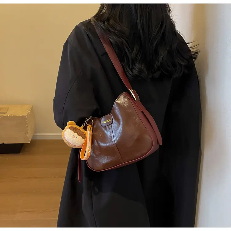 Soft Leather Shoulder Bag for Women 2023 Winter Style — feature 19