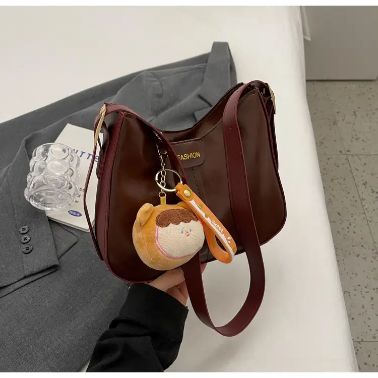 Soft Leather Shoulder Bag for Women 2023 Winter Style — feature 28