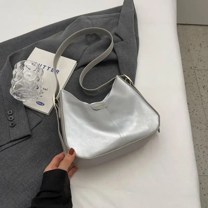 Soft Leather Shoulder Bag for Women 2023 Winter Style - Image 4