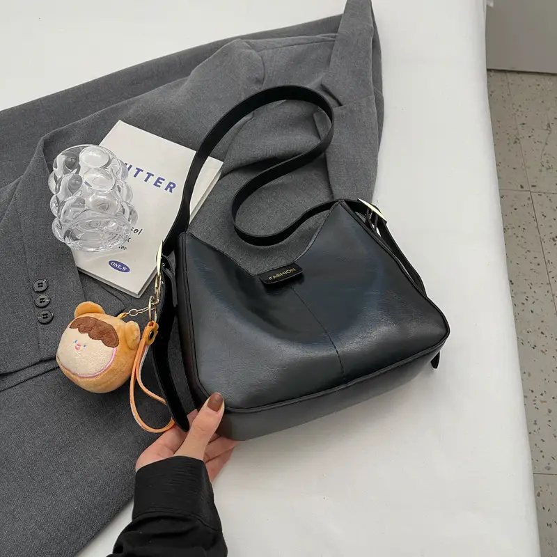 Soft Leather Shoulder Bag for Women 2023 Winter Style - Image 6