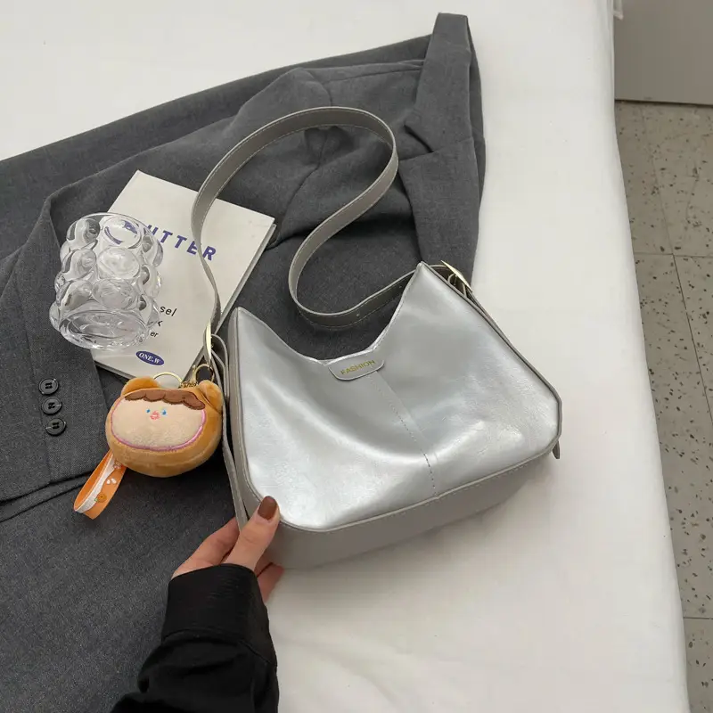 Soft Leather Shoulder Bag for Women 2023 Winter Style - Image 9