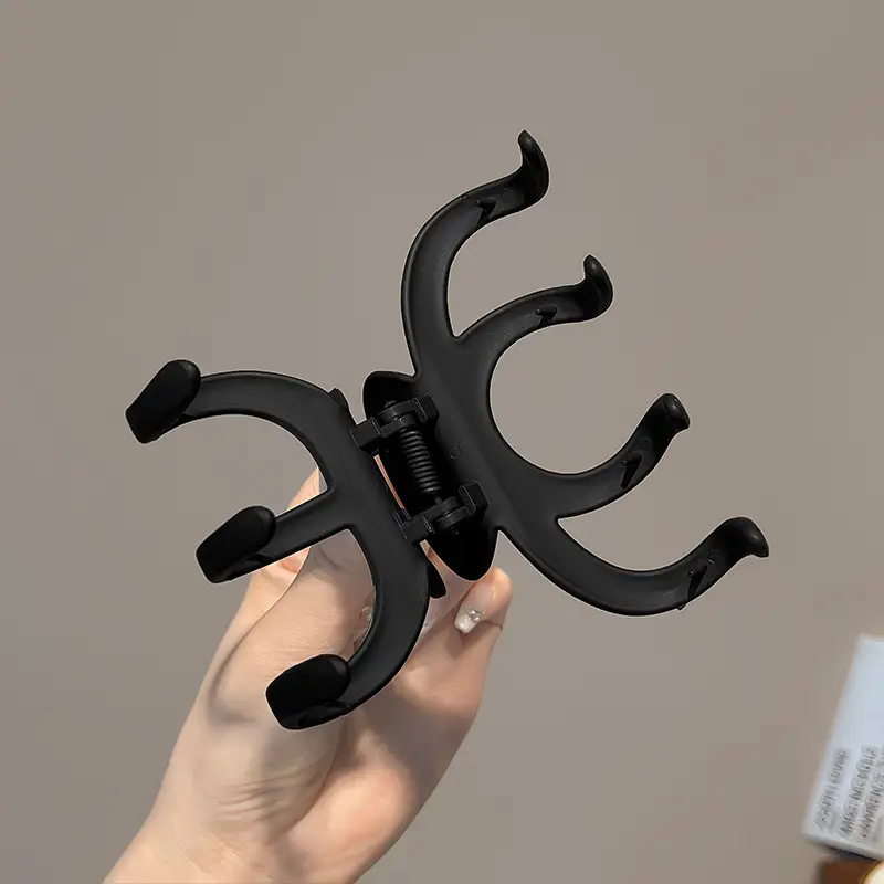 Black Large Shark Hair Clip for Women's Back Head Updo - Image 9